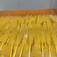 نبات چوبی زعفرانی عمده و جزئی