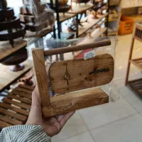 ساعت چوبی رومیزی