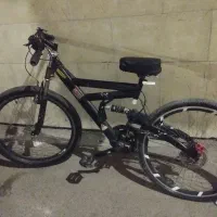 دوچرخه دنده ای ۲۶ فقط لاستیک جلو باید عوض بشه