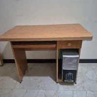 میز کامپیوتر