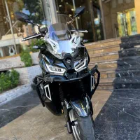 هاسکی با لوازم adv 175 Nmax ایروکس
