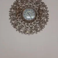 ساعت دیواری