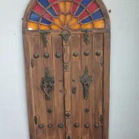 تخت سنتی و در سنتی