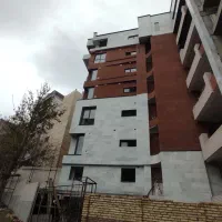 کارگر شاگرد نماکاری