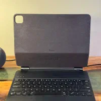 iPad Pro m5 13 Inch Cellular + Magic Keyboard|تبلت|کرج, فاز ۱ مهرشهر|دیوار