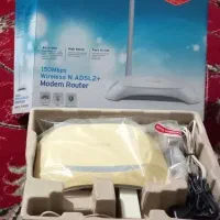 مودم کاملاسالم وکم کارکرد