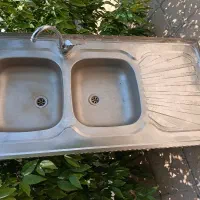 سینک ظرفشویی با شیراهرمی