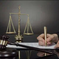 وکیل دادگستری