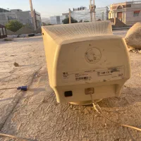 مانیتور قدیمی