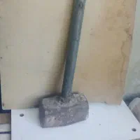 پتک و تسمه و لوازم برقکاری و تاسیسات
