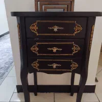 میز تلفن یا کنار پذیرائی