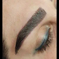 کاشت ابرو به روش Futبا بهترین کیفیت
