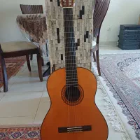 گیتار یاماها c70
