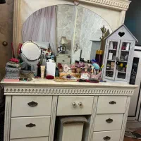 میز آرایش تمام چوب همراه کشو