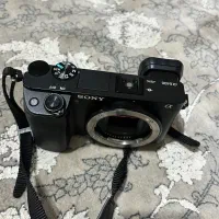سونی6400 همراه با لنز سیگما30mm