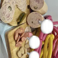 سوسیس کالباس خانگی . محصولات پروتئینی