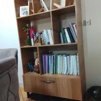 کتابخونه نو فروشی