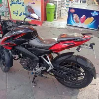موتور سیکلت ns200