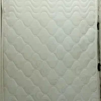 یک عدد تشک طبی سالم