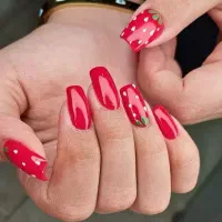 ناخنکار و مژه کار اراضی پاداد
