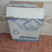 تخت کنارتخت مادر