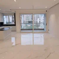 آپارتمان۱۴۰متری/۳خواب،مستر/نوساز/فرعی دنج و مشجر