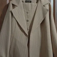 ست سه تیکه کت شلوار و جلیقه