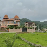 زمین تنکابن. قبل فرودگاه . شرایطی