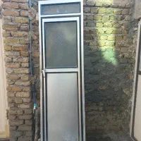 در حمام آلومینیوم