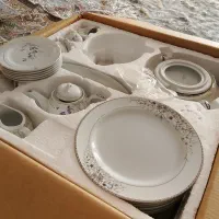 سرویس چینی و سرویس کریستال زیر قیمت نو نو
