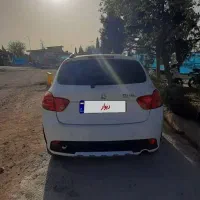 کوئیک Rپارس خودرویی.سفید مشکی