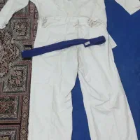 لباس تکواندو به همراه کمربند آبی