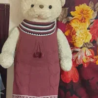عروسک|اسباب‌بازی بچه|رشت, کوی فکوری|دیوار