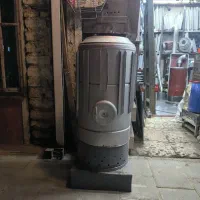 بخاری نفتی بزرگ سرویس کاربراتی