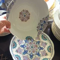 تعدادی ظروف اشپزخانه با قیمت مناسب