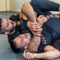 برای اولین بار در ارومیه/دفاع شخصی با کنگ فوی چینی