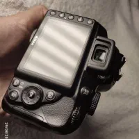 دوربین فوق حرفه ای NIKON  D3400 نو مفت