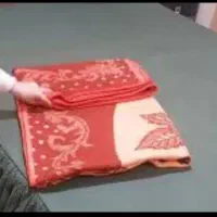 لحاف یا پتو کهنه داری دور ننداز