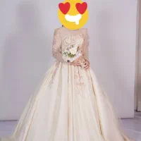 لباس عروس سایز ۳۶ و ۳۸ مناسب جشن عقد