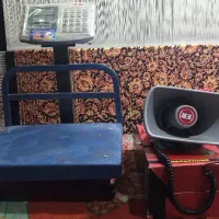 یک عدد بلندگو اکو روجان و یک عدد ترازو
