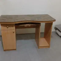 میز کامپیوتر