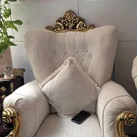 مبل سلطنتی
