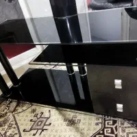 میز تلویزیون شیشه ای