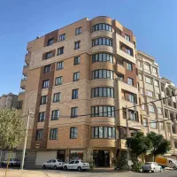 ۱۷۵ متر/دو نبش/فول امکانات