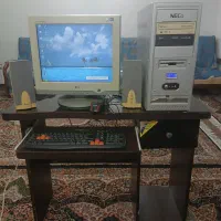 کامپیوتر،کیس،کیبورد،موس،باند و میز سالم