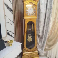 ساعت ایستاده چوبی