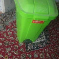 سطل آشغال