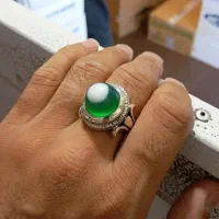 فروش عقیق زیبای سبز دوپوست طوقدار با رکاب دستساز