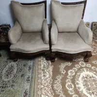 دو عدد مبل تکی