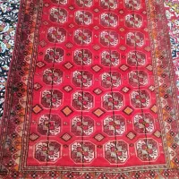 قالی دستباف قدیمی